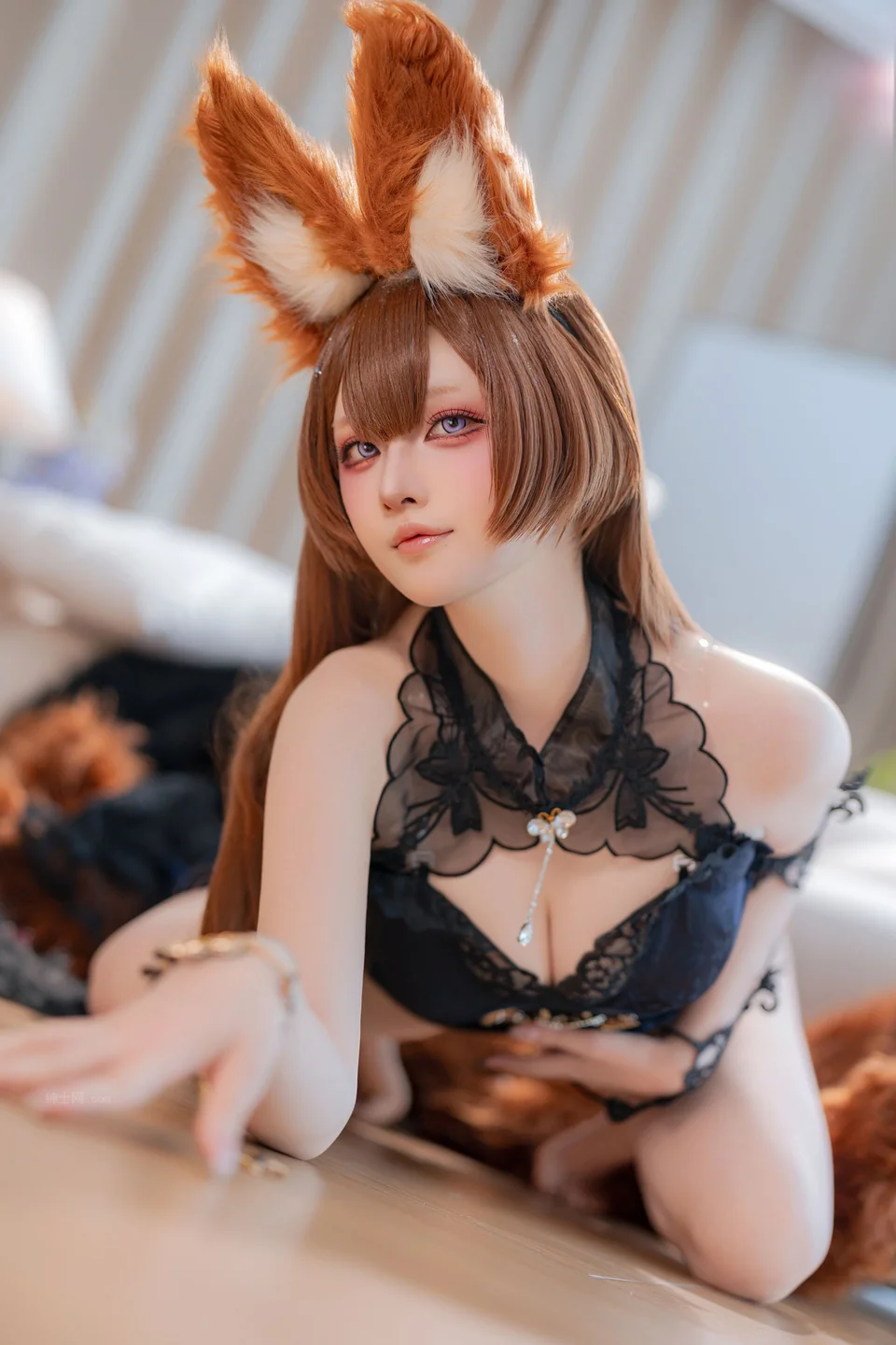 屿鱼 - 碧蓝航线·天城 礼服 [65P-150MB] tg@simisebaisi 【丝足阁】037.webp